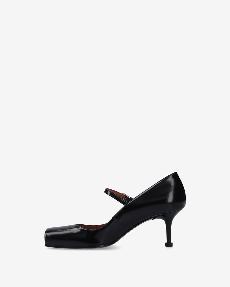 Nera Mary Jane Neckline
