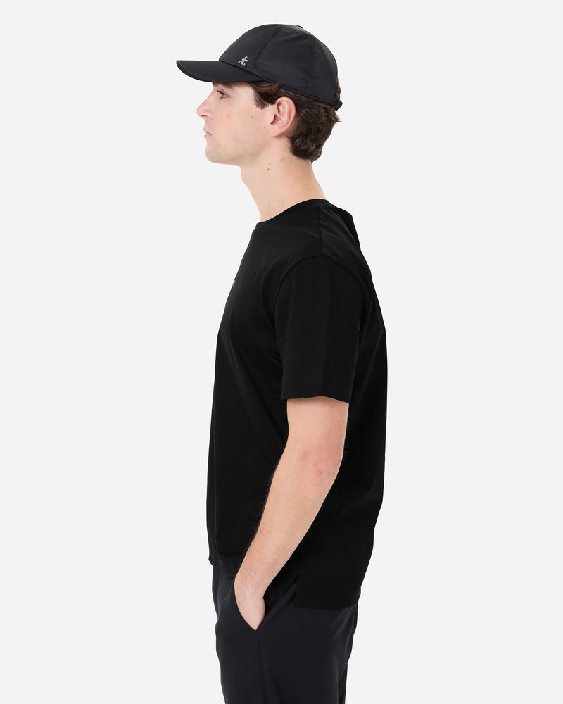 T-shirt nera in jersey