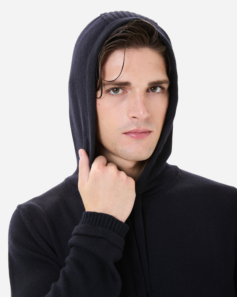 Maglia in lana con cappuccio