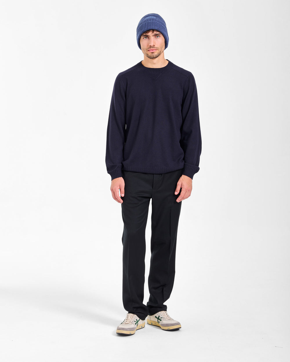 Maglia in lana girocollo